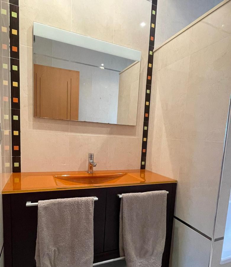 Apartamento D'As Baladas O Grove Bagian luar foto